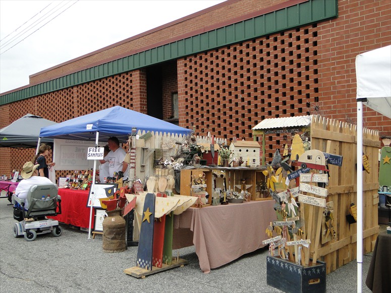 A wide variety of vendors were setup for the festival.