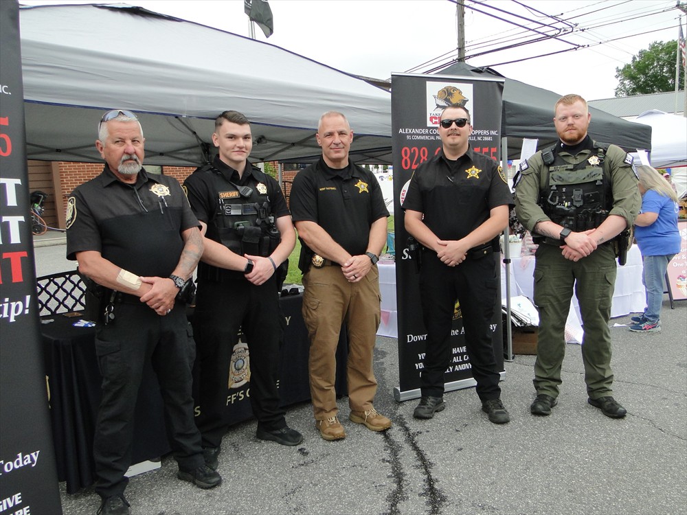 Sheriff Chad Pennell and Sheriff Department officers.